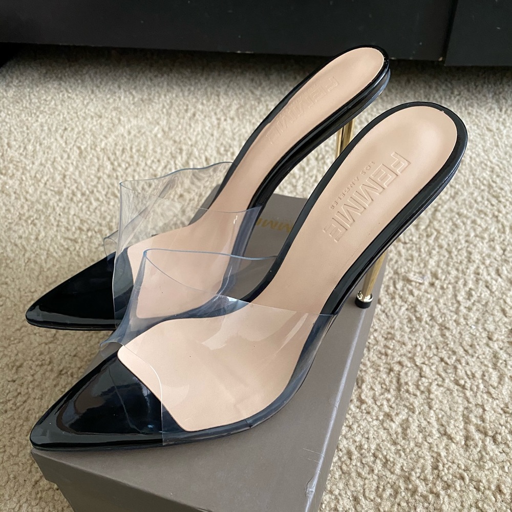 La femme clear peep toe mule